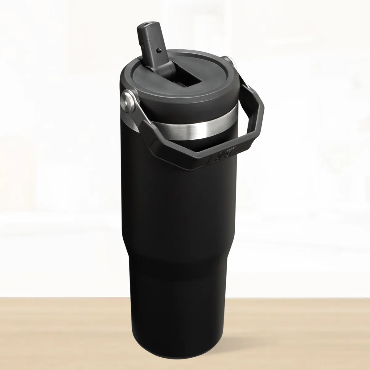 STANLEY - Flip Straw Tumbler Black Stanley 887 Ml