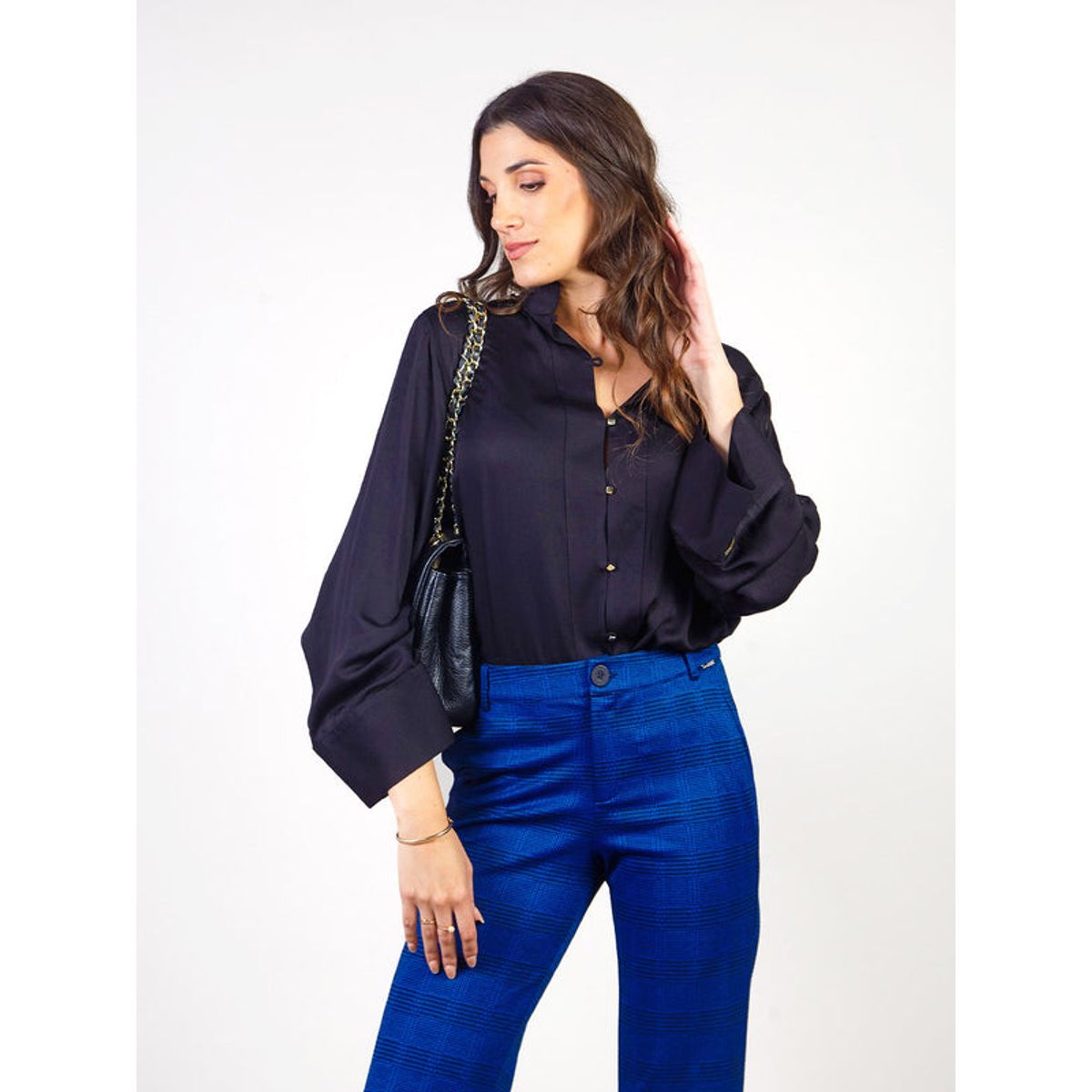 MICHELLE BELAU - AIDA - BLUSA MANGA LARGA CUELLO NERÚ