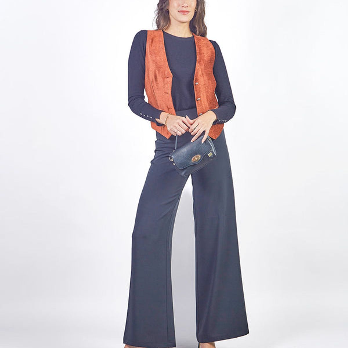 MICHELLE BELAU - VERA - CHALECO CLÁSICO CORTO