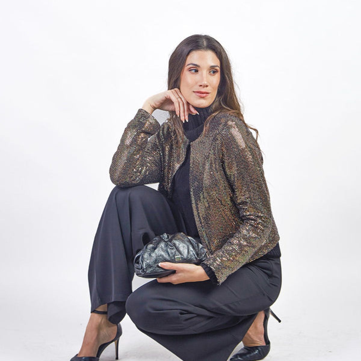 MICHELLE BELAU - CHERYL - CASACA DE TELA BRILLOSA