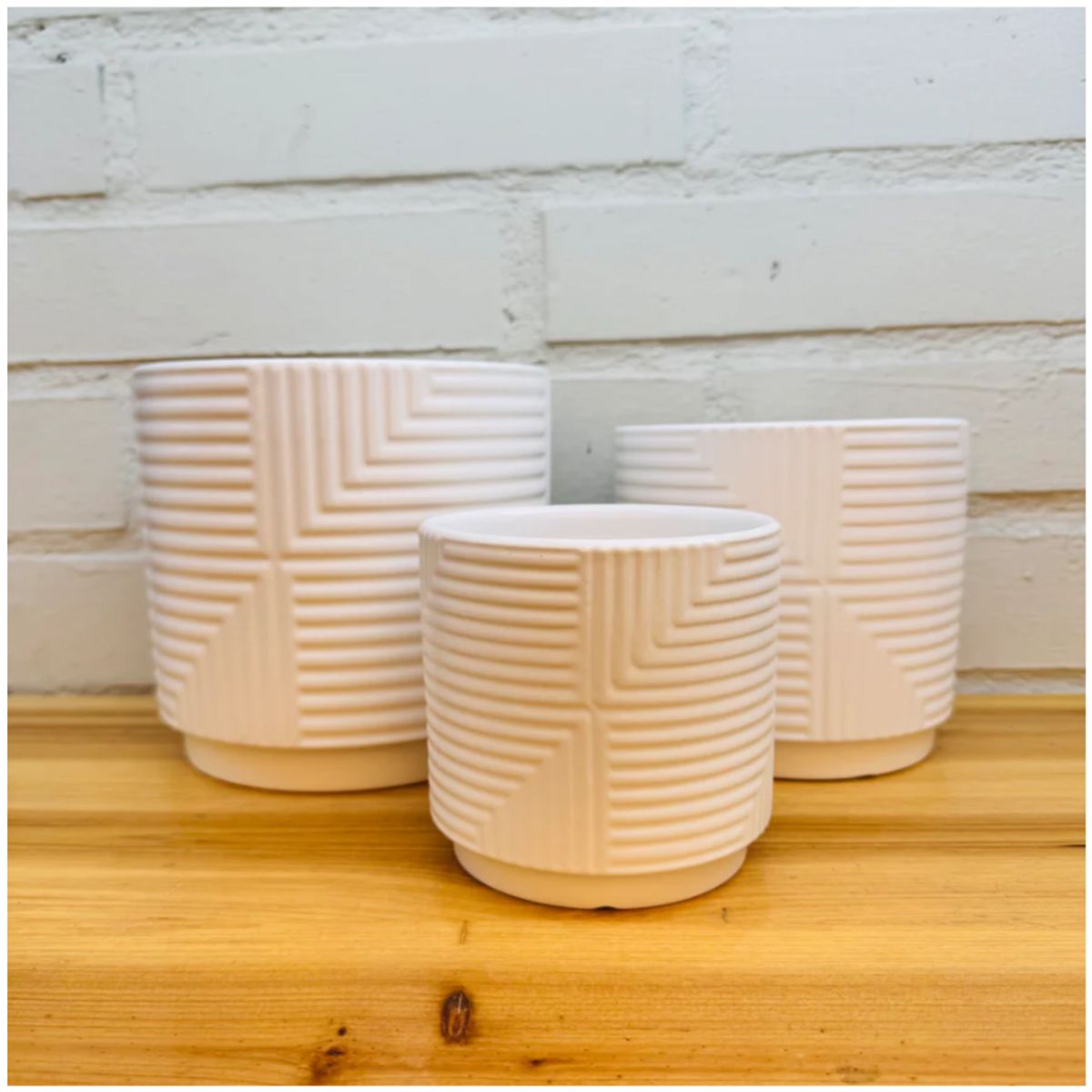 INSPIRA MARKET - Set x3 Maceteros de Cerámica 14 x 11 x 8