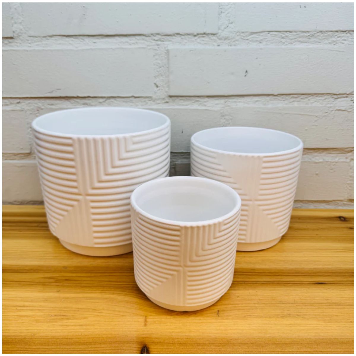 INSPIRA MARKET - Set x3 Maceteros de Cerámica 14 x 11 x 8