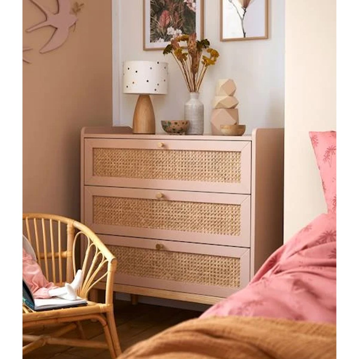 DIBA MUEBLES - Cómoda Infantil 3Cj con Ratan Ebony  DIBA  Muebles