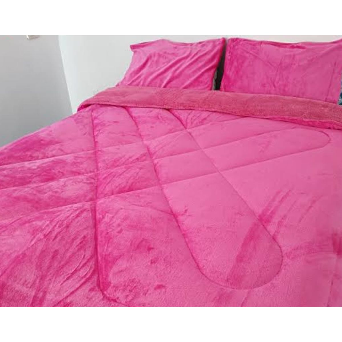 GENERICO - EDREDÓN MICROSHERPA CON CARNERO 2 PLAZA 1 PIEZA FUCSIA