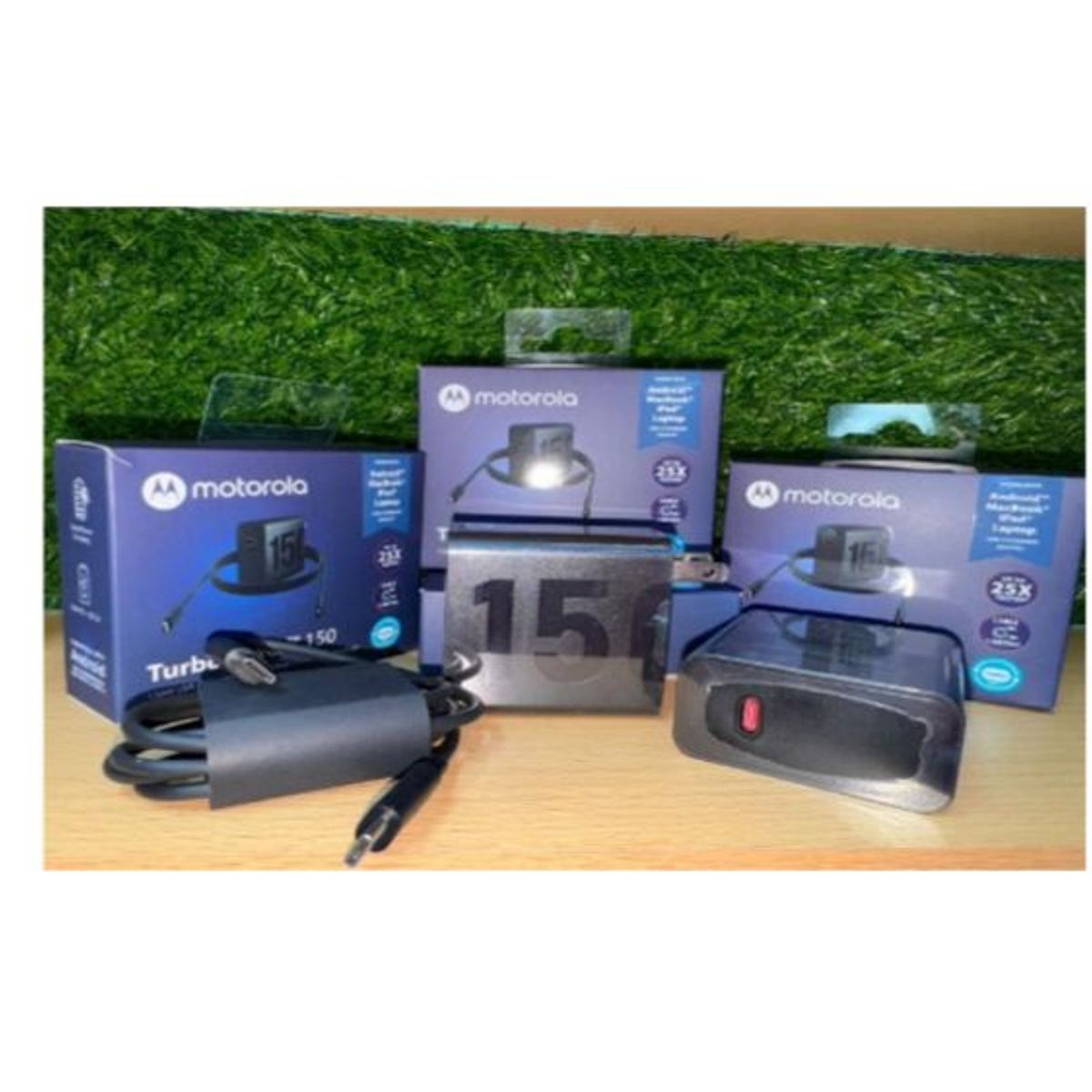 MOTOROLA - CARGADOR PARA MOTOROLA  150W TIPO C