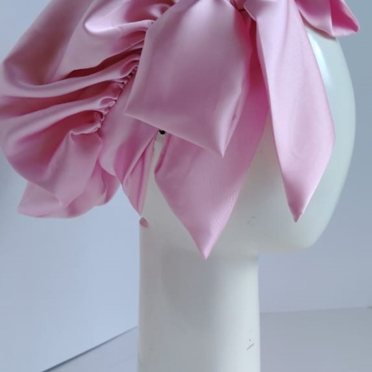 GENERICO - gorro rosa de seda satin