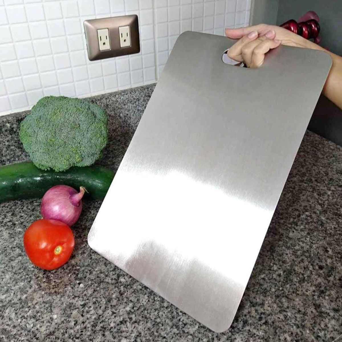 GENERICO - Tabla de picar en Acero inoxidable 25x15cm -REGALO