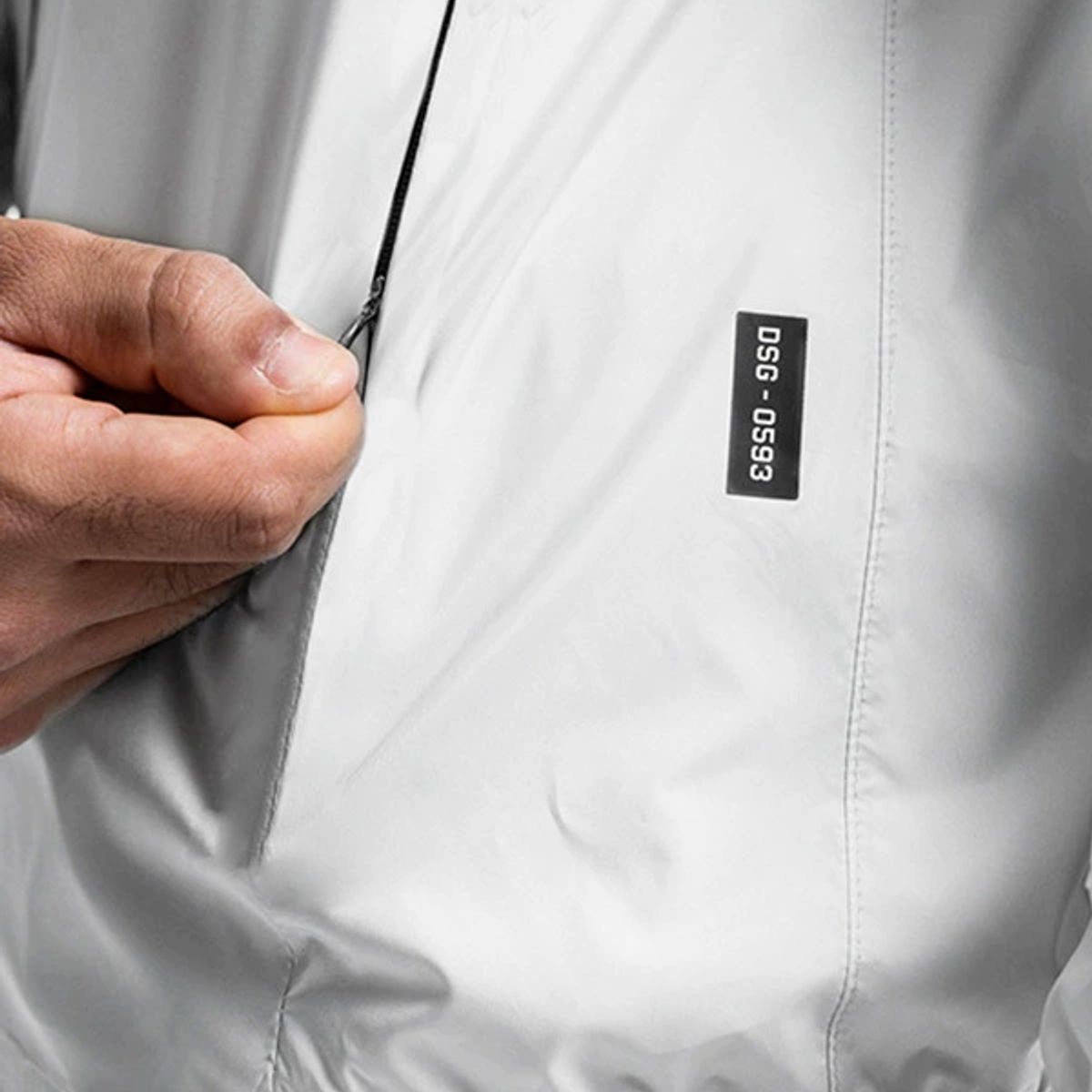 GENERICO - CHAQUETA ULTRALIGERA DE HOMBRE CON CAPUCHA PLEGABLE