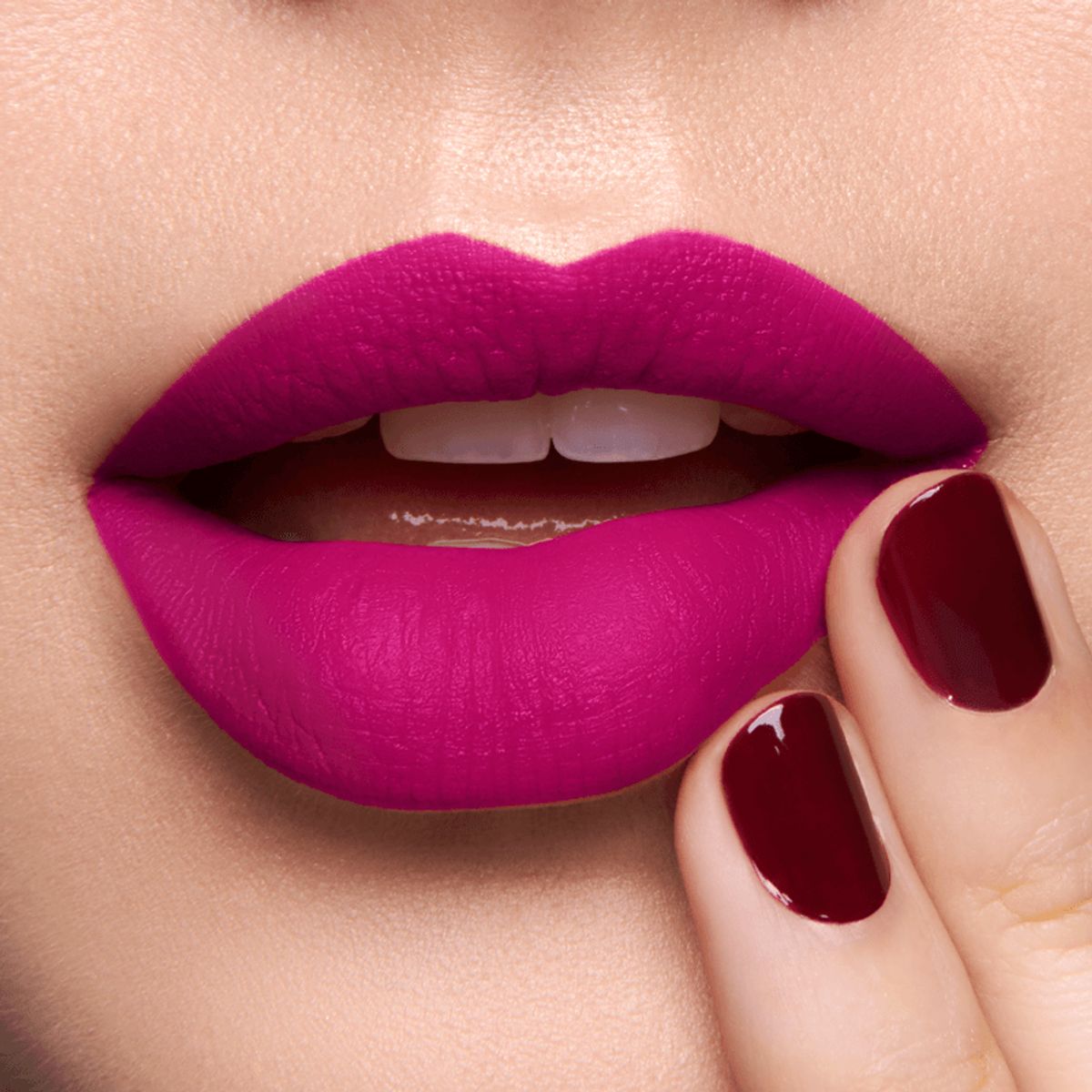 LBEL - Labial Mate Forever Barra 24H Berry 2g LBEL