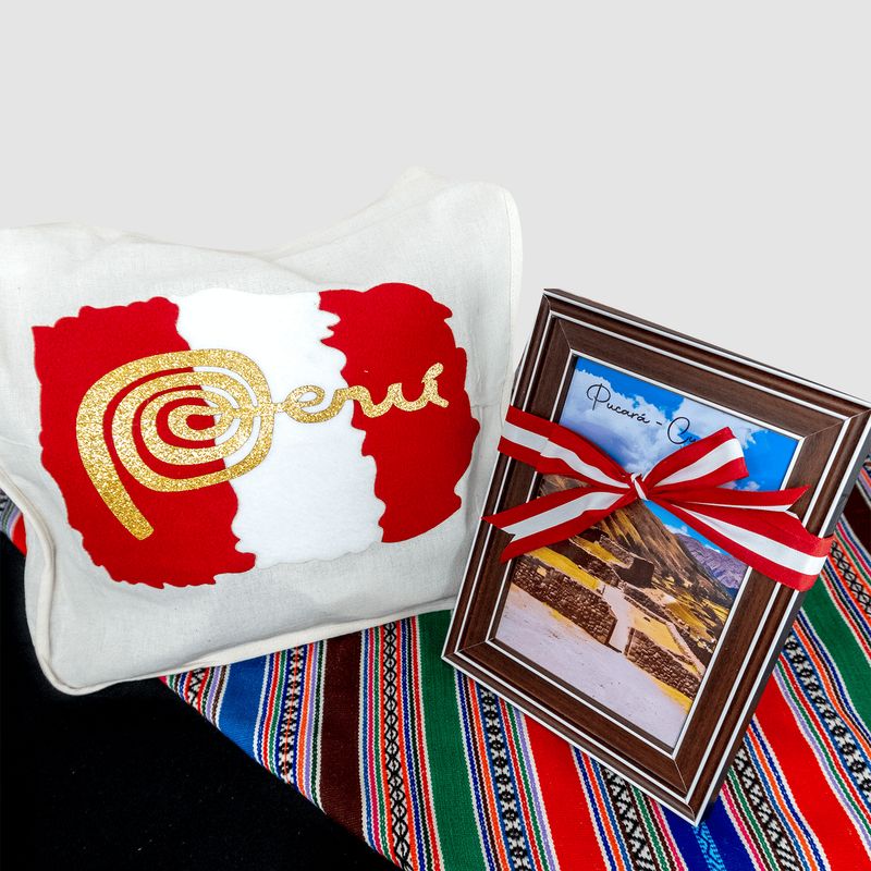 NACIONAL - Cuadro Peruano con Bolso Peruano Pucará- Regalos Peru Fiestas Patrias