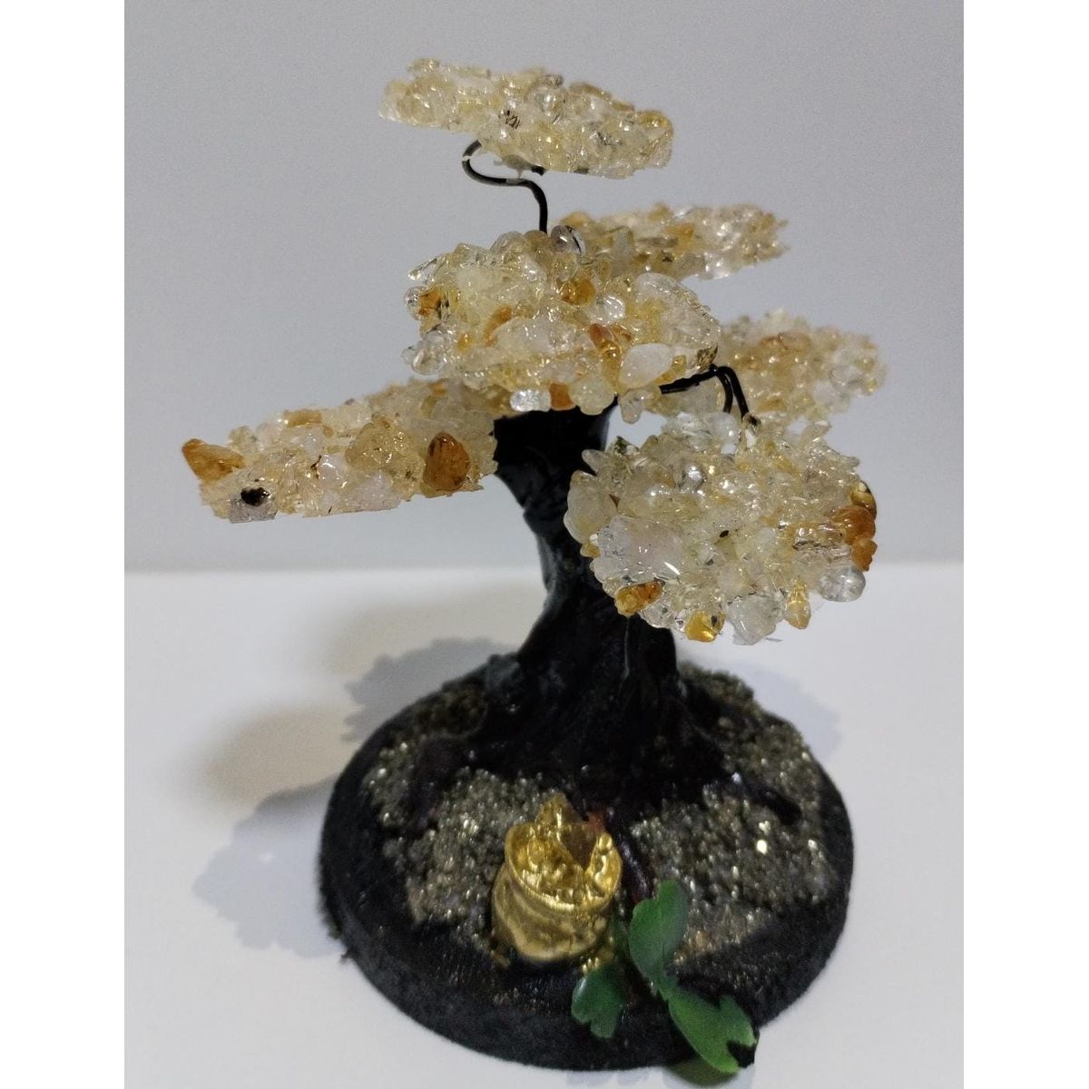 GENERICO - ARBOLITO  DE LA FELICIDAD BONSAI MEDIANO CON PIEDRAS DE CITRINO