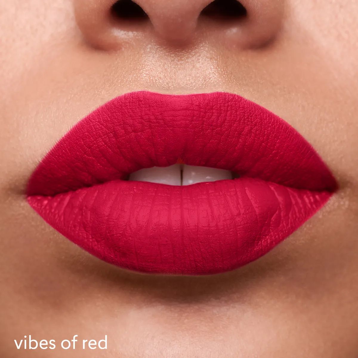 CYZONE - Labial Líquido Mate Vibes of Red Studio Look 6 ml Cyzone