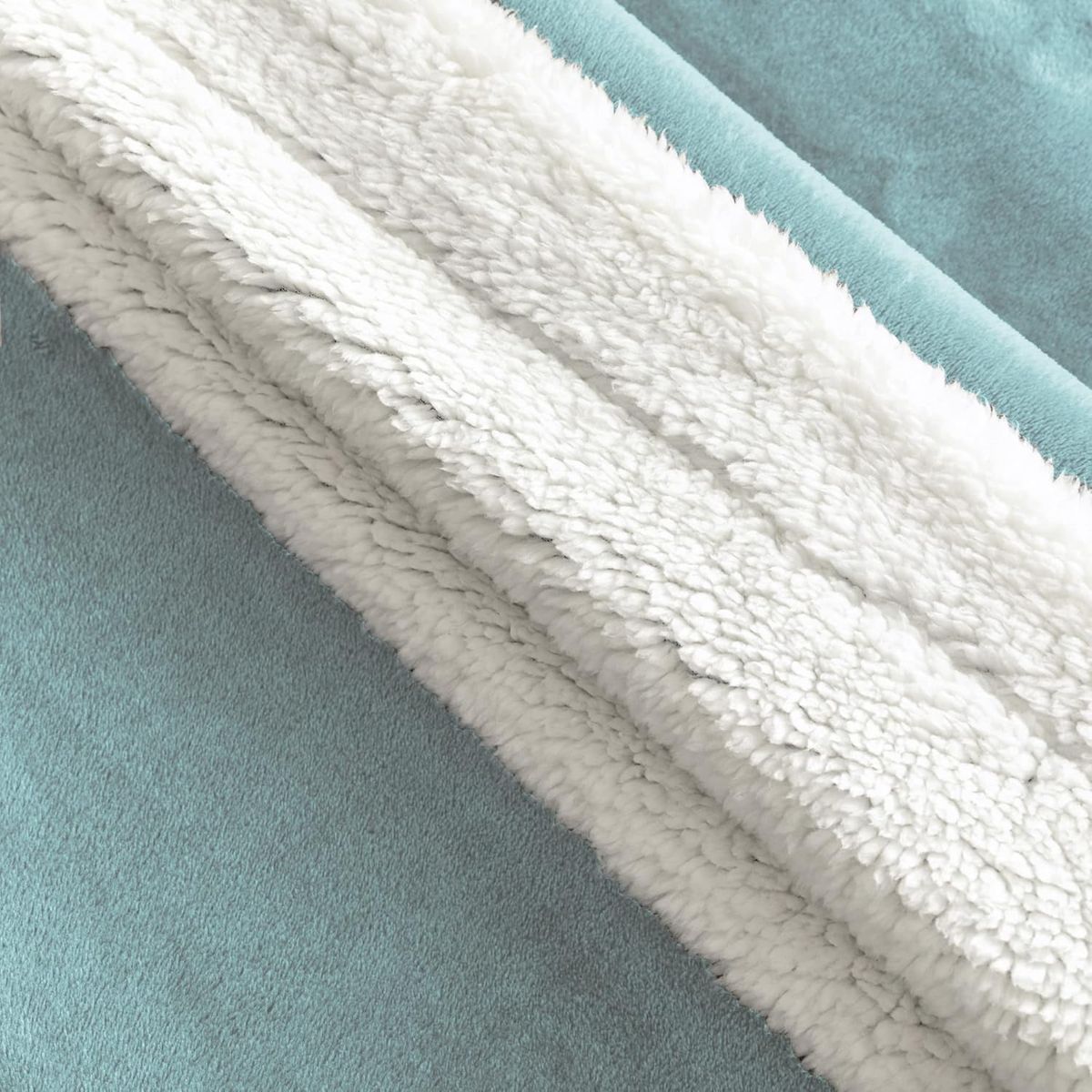 GENERICO - COLCHA DE PIEL DE ANGEL CON CARNERO 2 PLAZAS