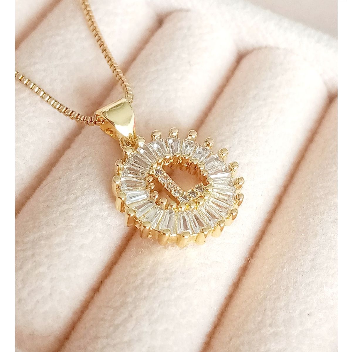 LUCYANA JOYAS Y ACCESORIOS - Collar para Mujer Inicial Nombre Letra L Dorado - Joyas Lucyana