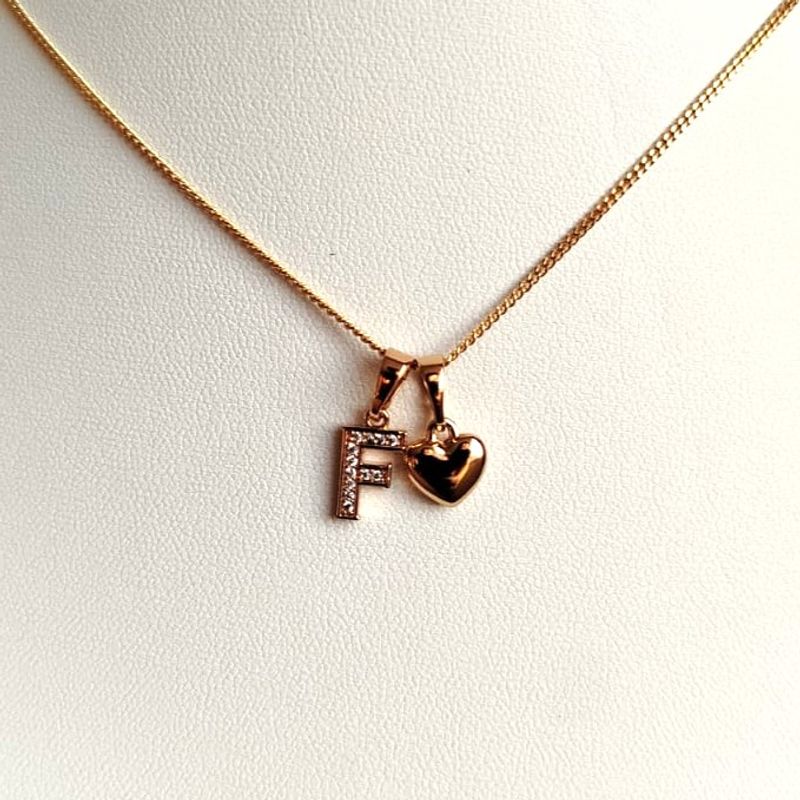 GENERICO - Collar Letra F + Corazon bañado en oro rosa 18 kilates