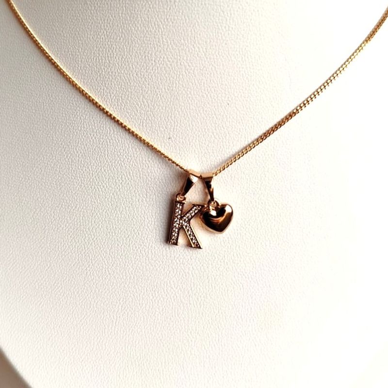 GENERICO - Collar Letra K + Corazon bañado en oro rosa 18 kilates