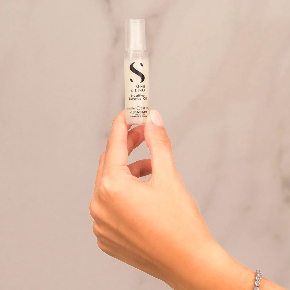 ALFAPARF MILANO - AMPOLLA ALFAPARF SEMI DI LINO NUTRITIVE Essential Oil 6 unid x13ml