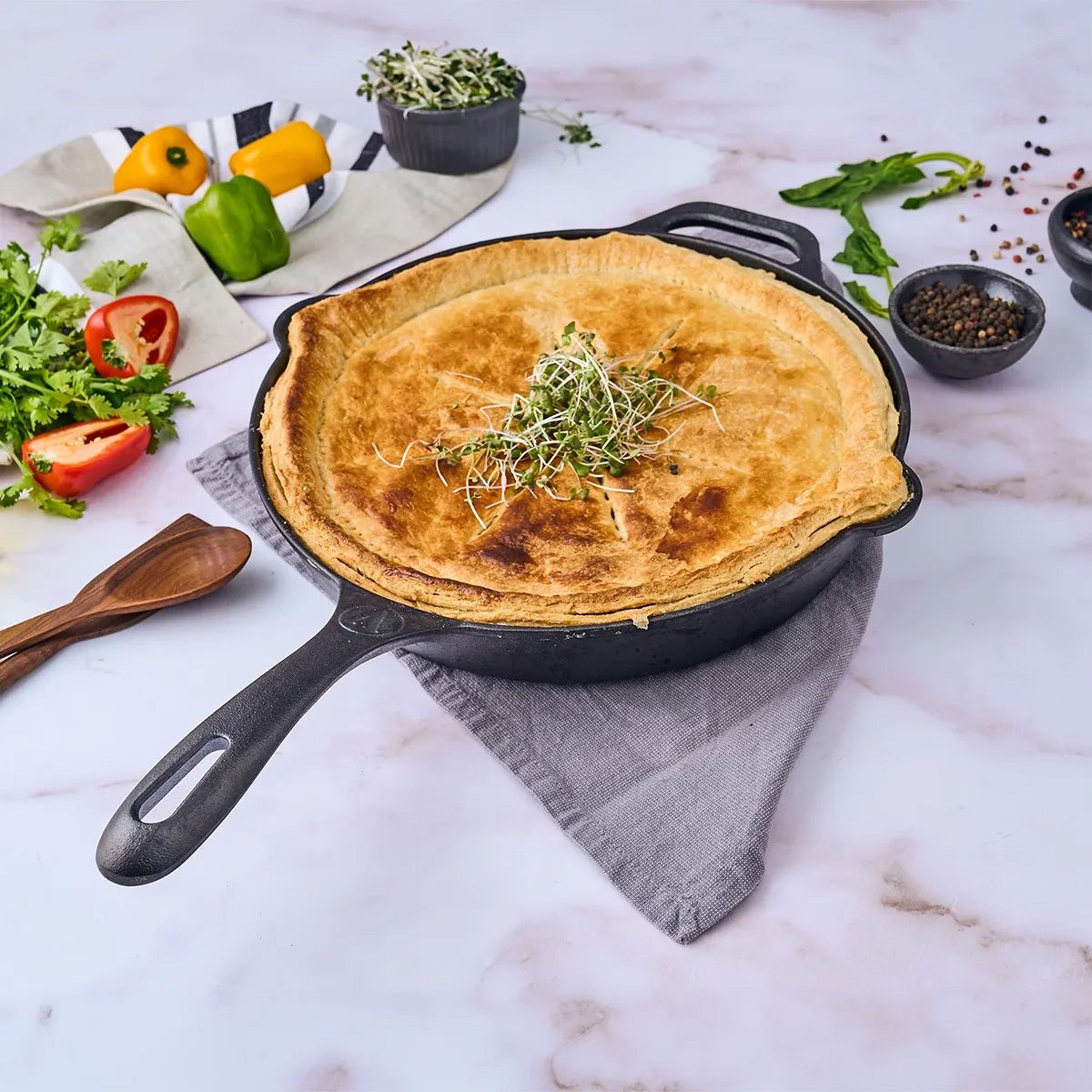 VICTORIA - Sartén 30 Cm 3 Litros Hierro Fundido Inducción Victoria Precurado