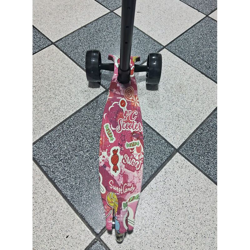 GENERICO - SCOOTER PLEGABLE PARA NIÑOS Y NIÑAS CON LUCES LED GRAFFITTI