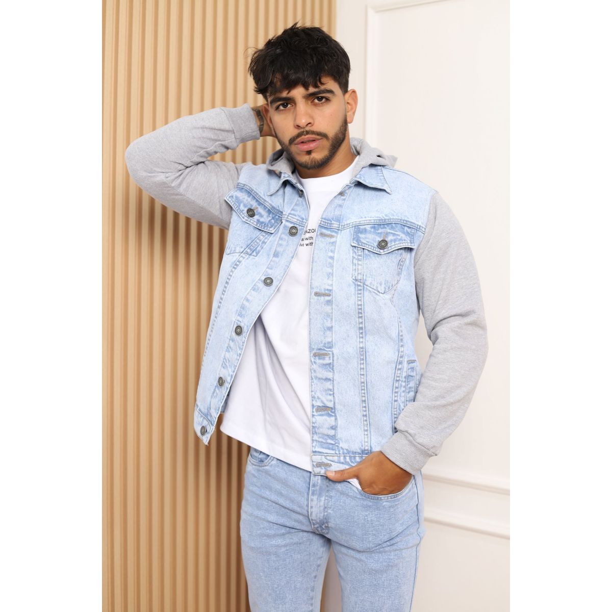 QH - Casaca Denim con Mangas y Capucha de Franela para Hombre