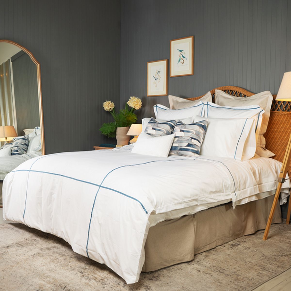PLUMAS - Juego de Cubreduvet 100% Algodón - Cintas Azul Acero