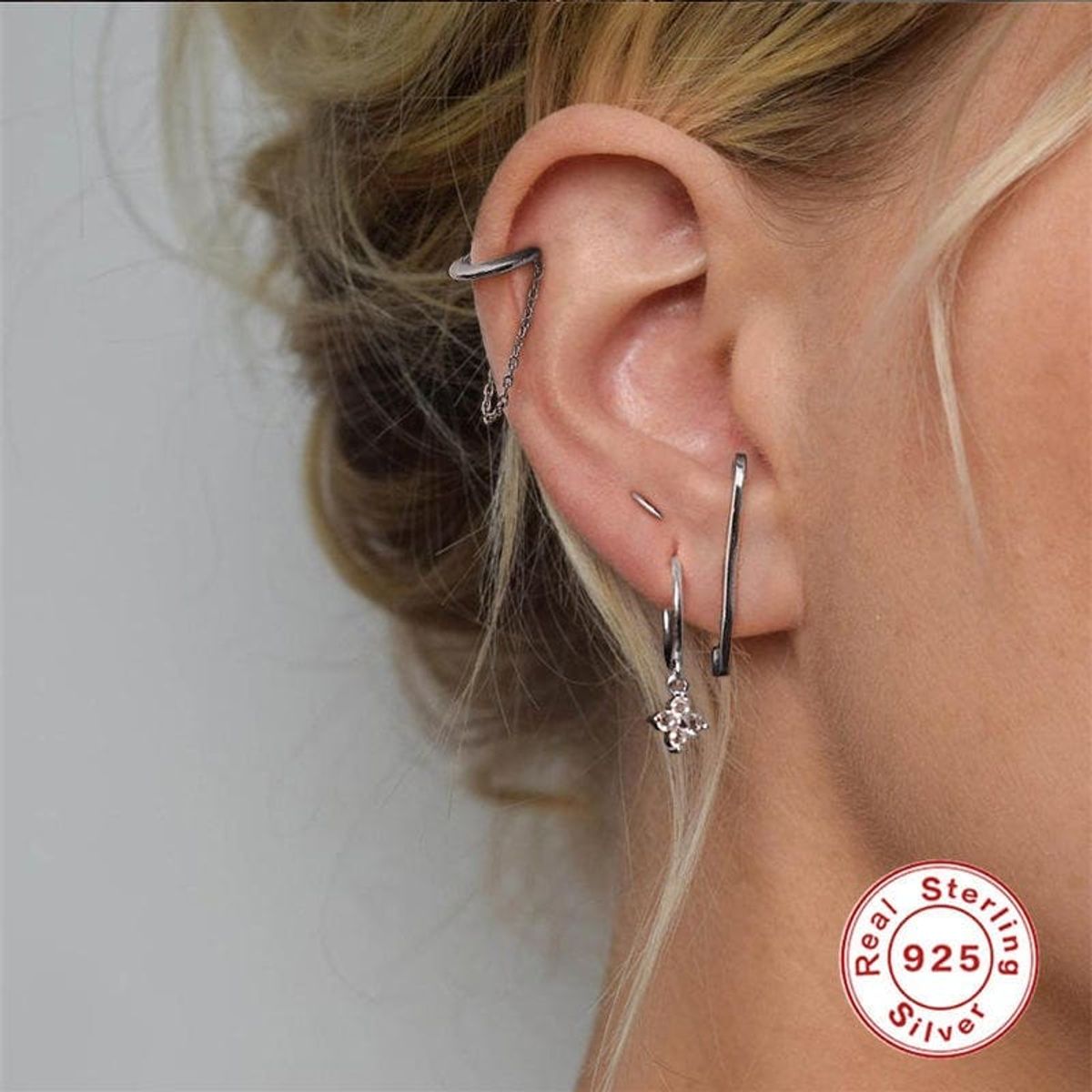 CLEO JOYAS & ACCESORIOS - Arete Argolla Dalia Plata