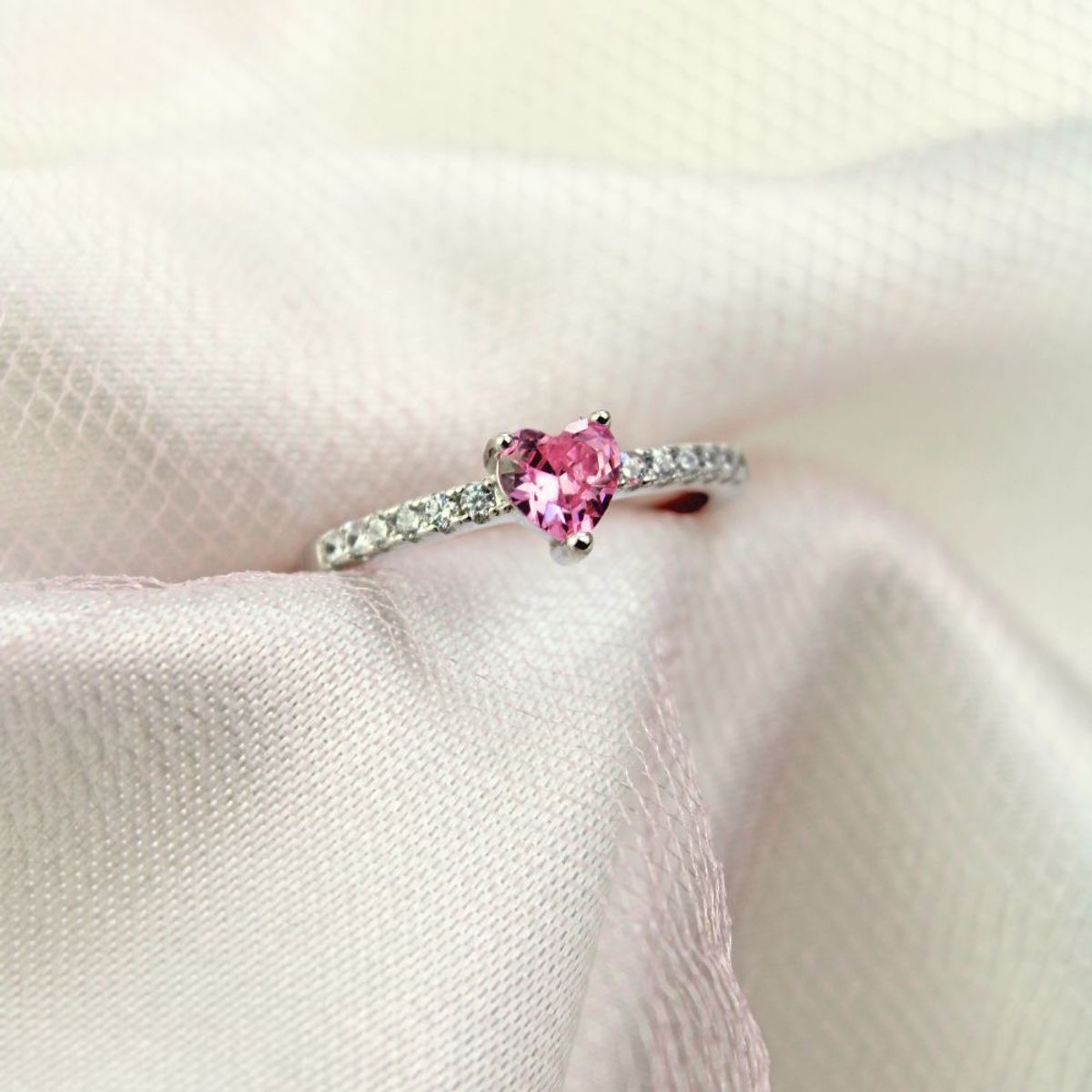 CLEO JOYAS & ACCESORIOS - Anillo Lovely Pink Promesa Plata