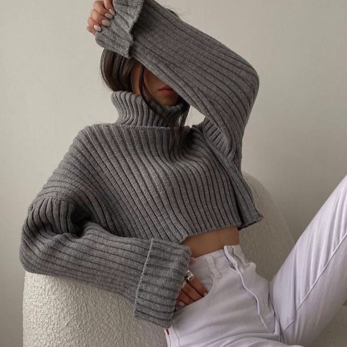 AMA OUTFITTERS - CHOMPA TIPO CROP IVY