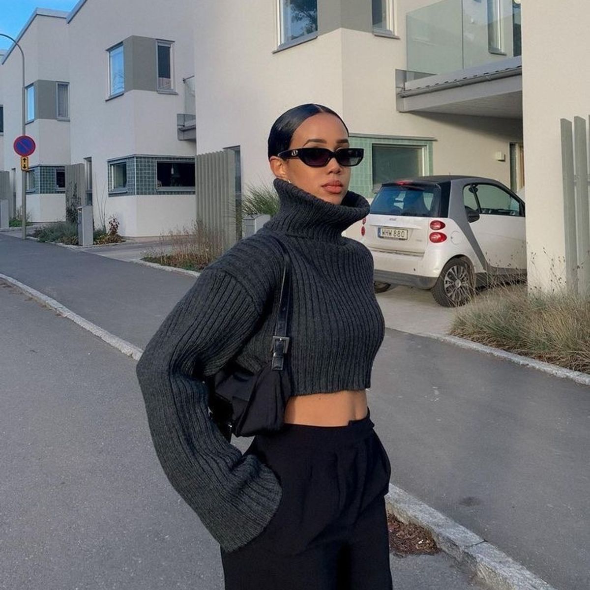 AMA OUTFITTERS - CHOMPA TIPO CROP IVY