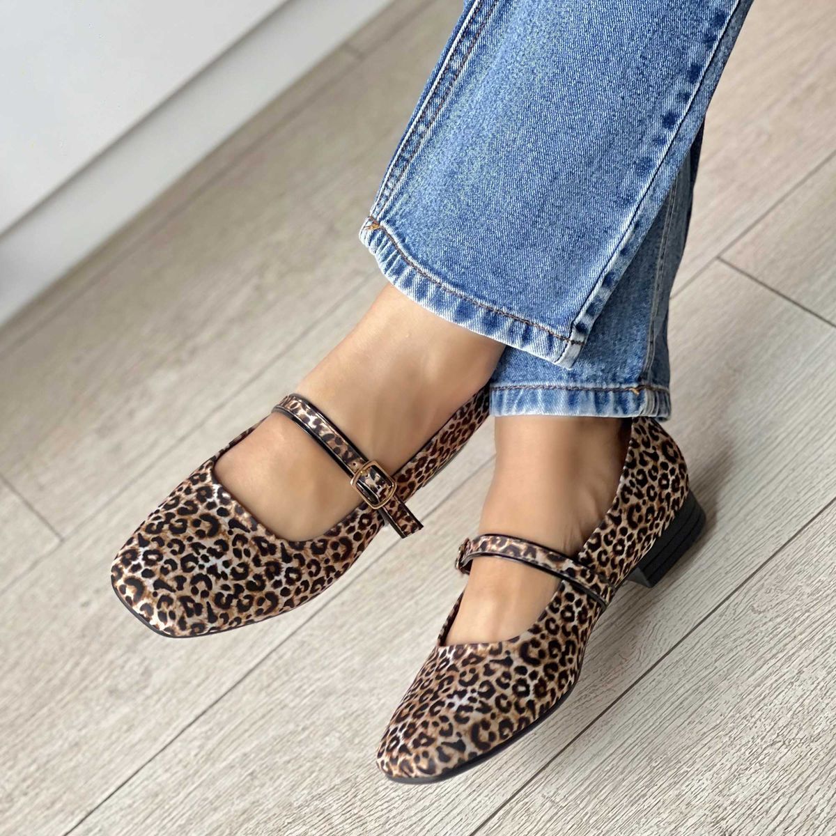 GENERICO - BALERINA PRINT TENDENCIA AINOA PARA MUJER