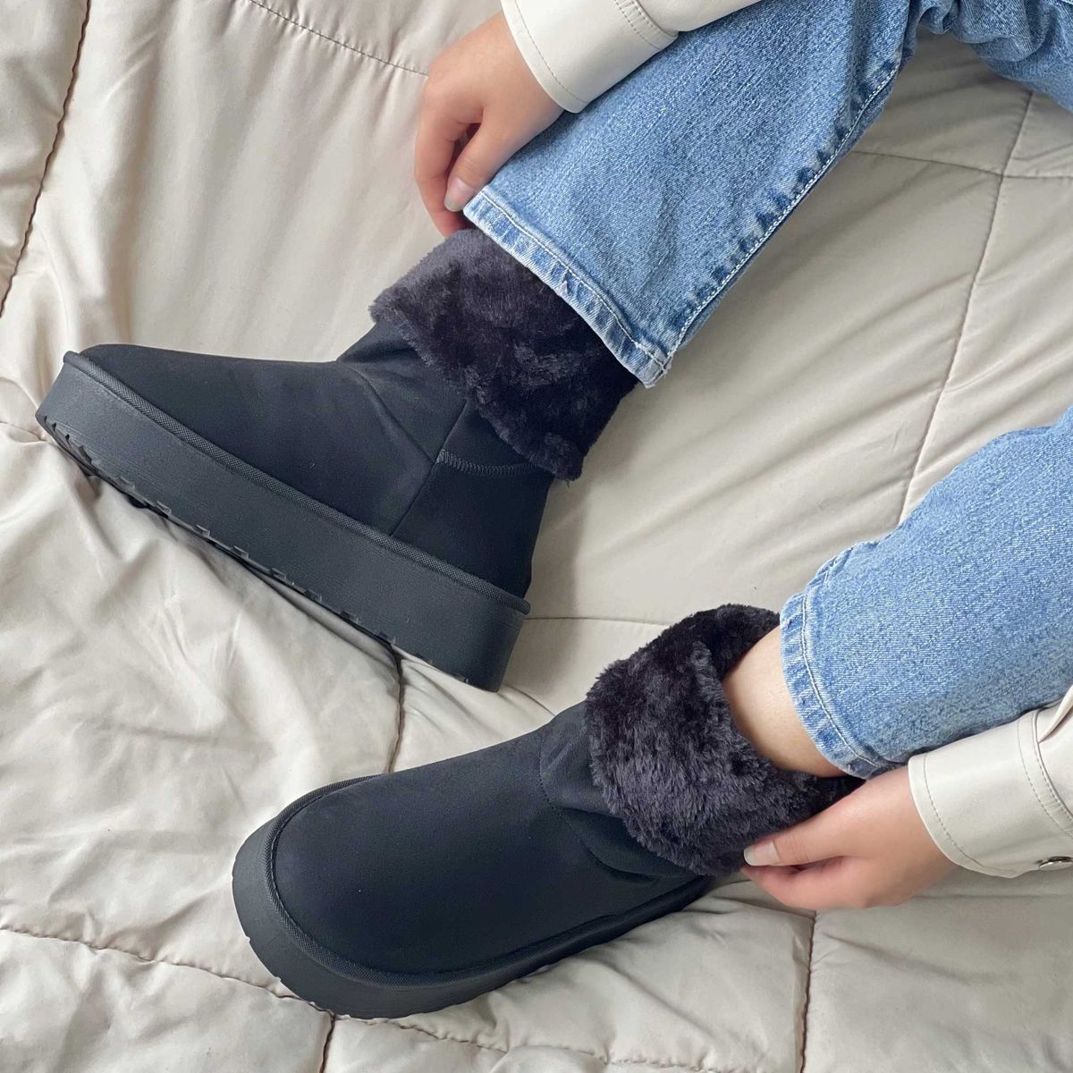 GENERICO - BOTIN POLAR UGLAI NEGRO PARA MUJER