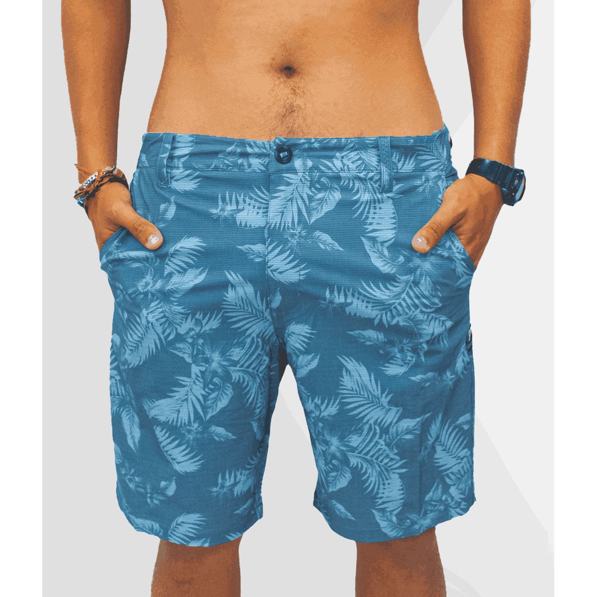 VEECE - Short Wanderlust V-Walk Veece