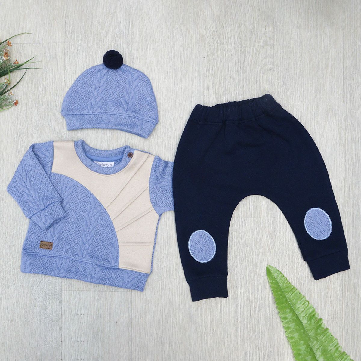 EVYTONY - CHOMPA  PARA BEBE DISEÑO  MATRIX