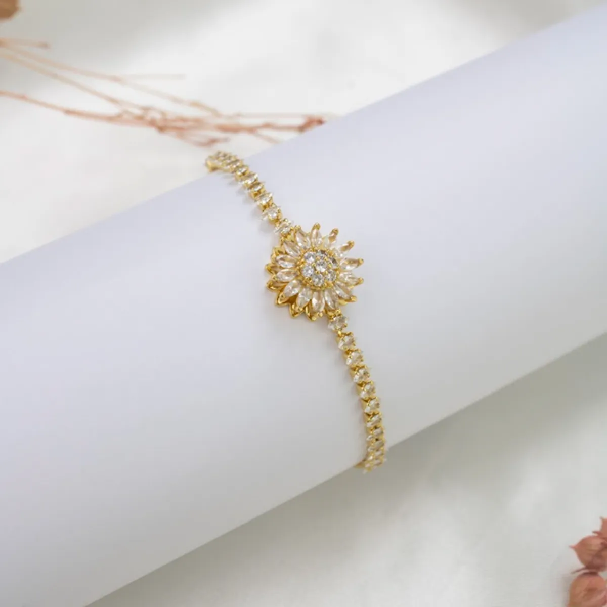 CLEO JOYAS & ACCESORIOS - Pulsera Girasol Giratorio Regulable  Dorado Acero