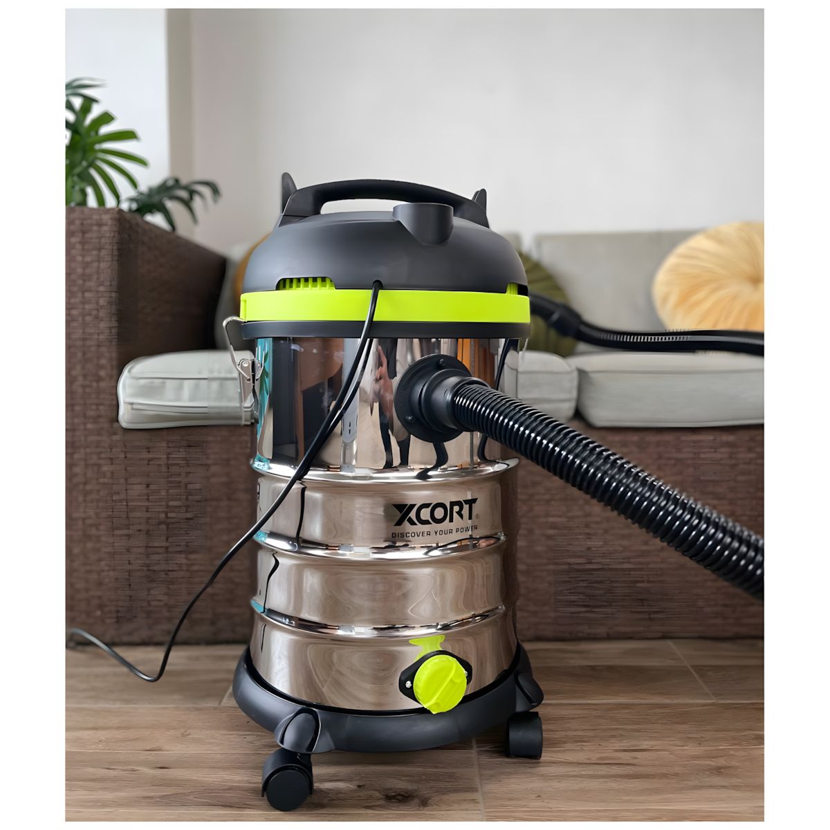 XCORT - Aspiradora Seco/Húmedo 2000W 30 Litros Doble Función XCORT Xvc02-30