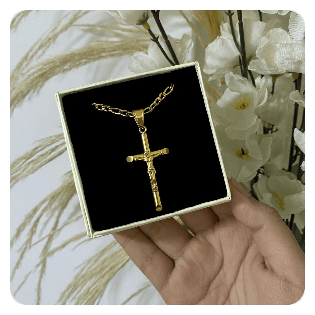 GENERICO - Collar Cruz Alto Relieve Regalo Unisex Acero Quirúrgico Dorado