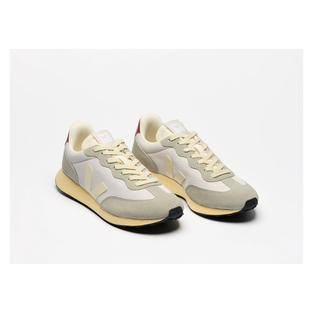 VEJA - Zapatilla rio branco alveomesh Gris