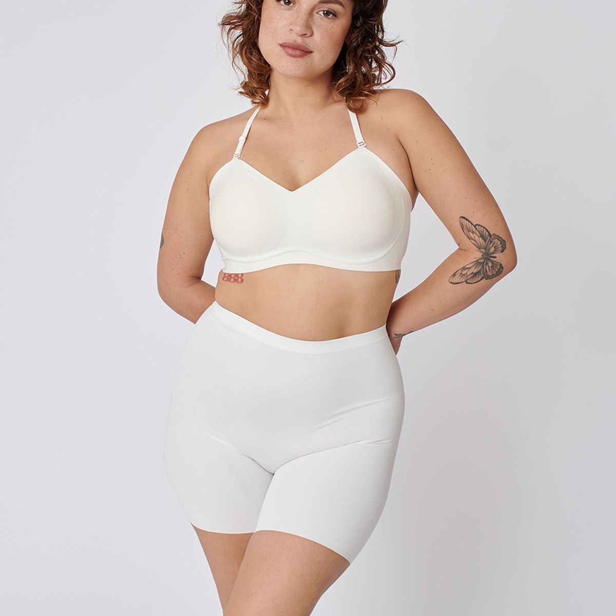 BENIE - Sostén Strapless + Short modelador