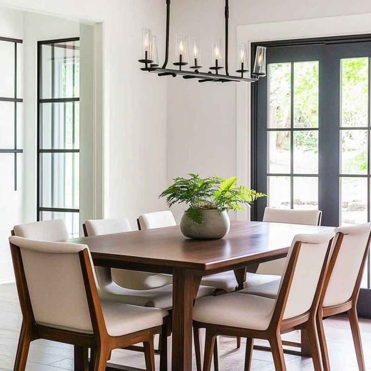 STIL NOVO - JUEGO DE COMEDOR 6 SILLAS BASTIAN BEIGE  CLARO