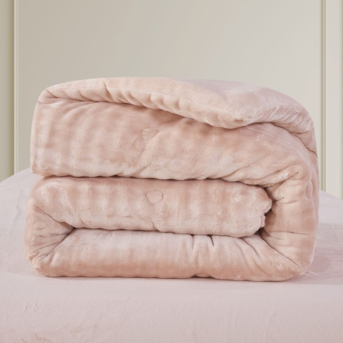 CASATEX - Set Edredon Queen de Piel de Conejo c/ Piel de Angel 5 Piezas Premium