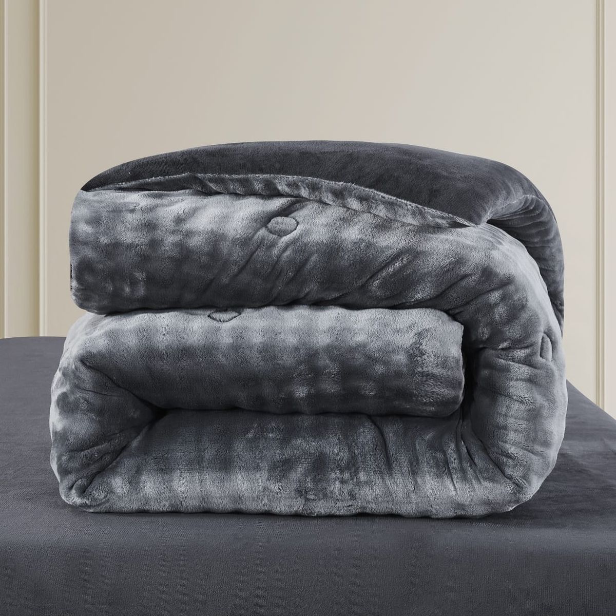 CASATEX - Set Edredon Queen de Piel de Conejo c/ Piel de Angel 5 Piezas Premium