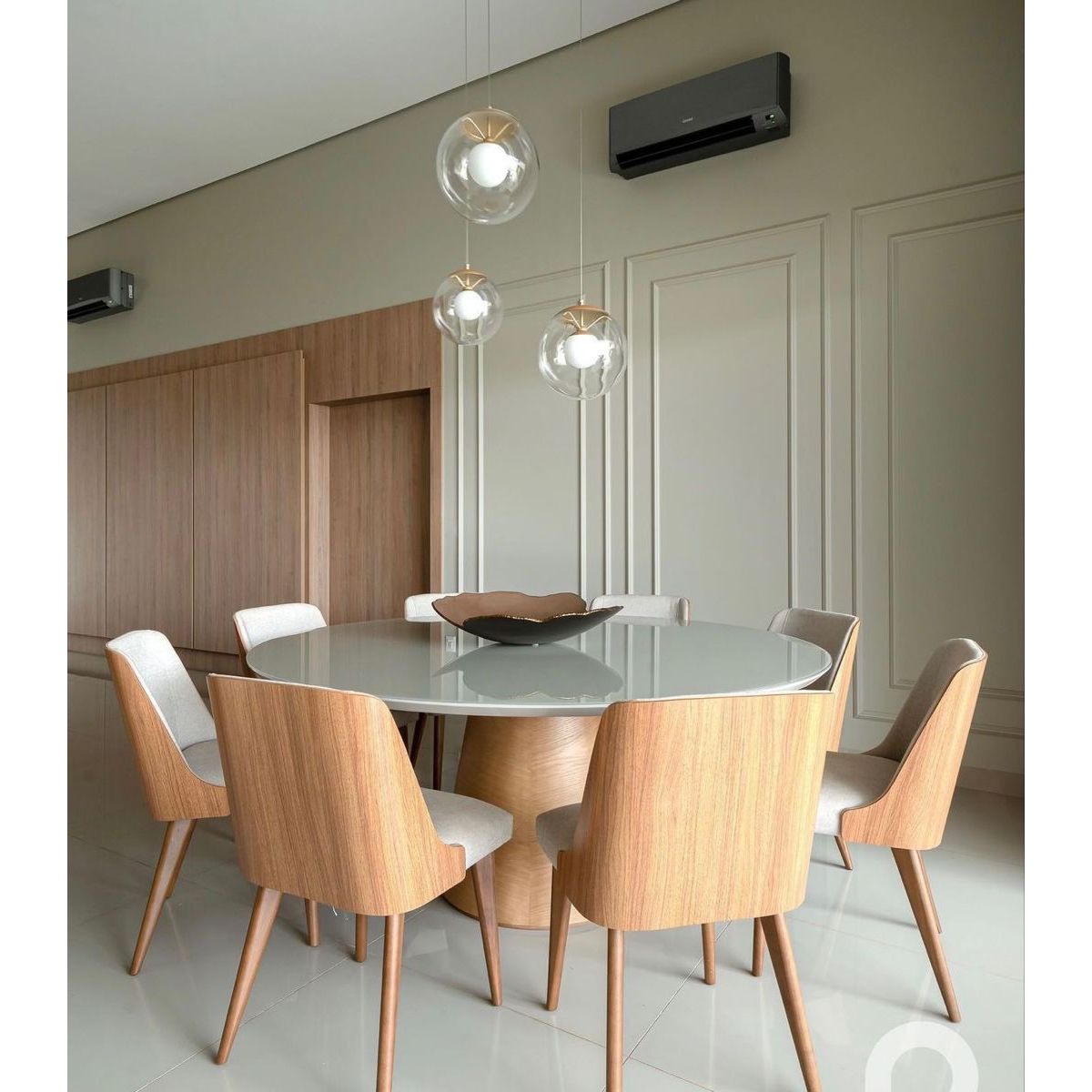 STIL NOVO - JUEGO DE COMEDOR 8 SILLAS ESTELA BEIGE CLARO
