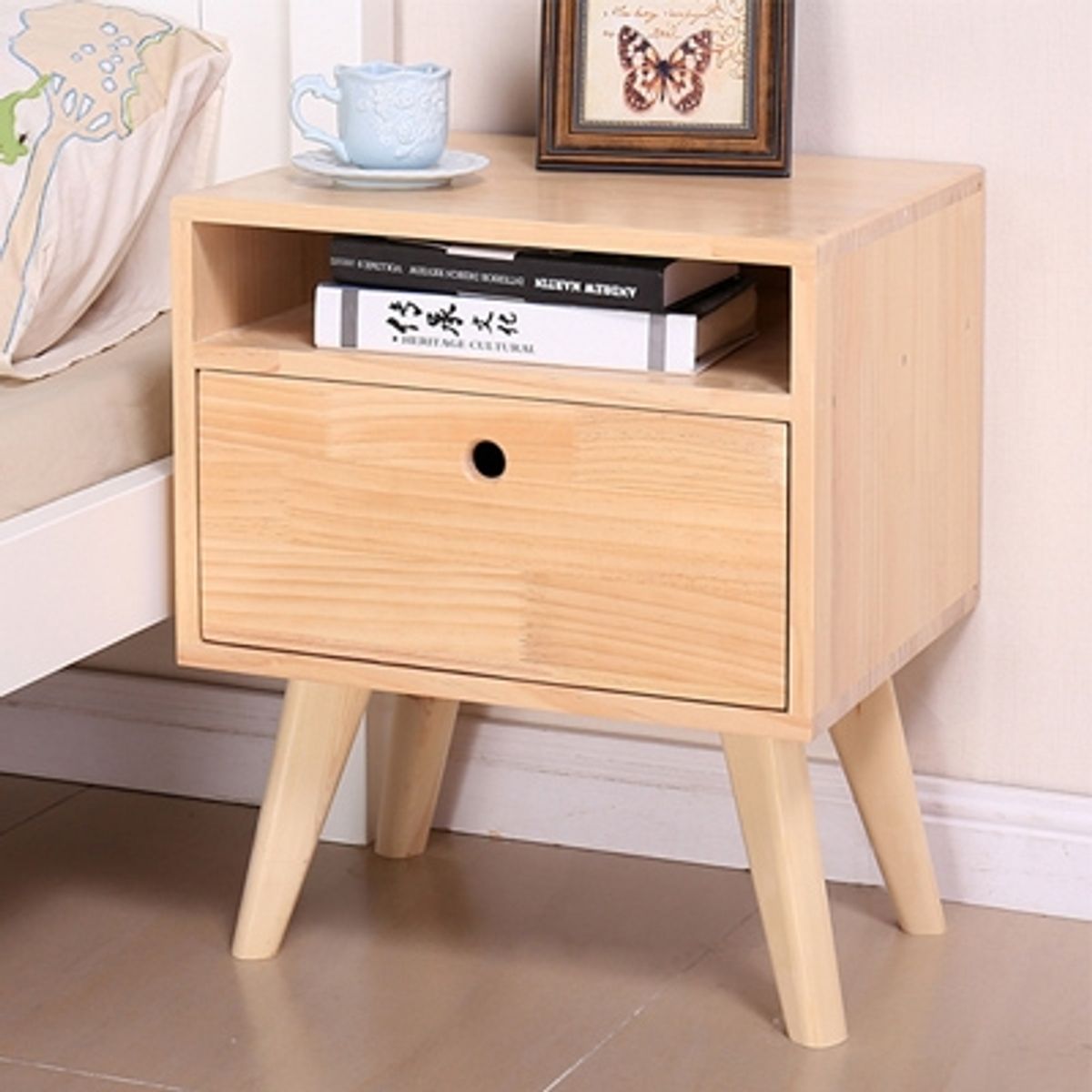 STARHOME - Velador Estilo Nórdico Starhome Victoria Color Duna