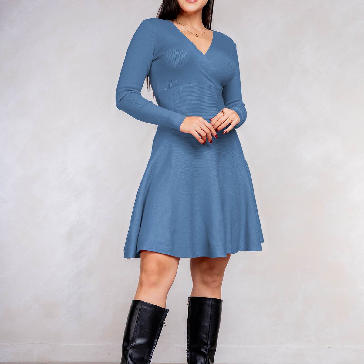 ARMA TU LOOK - VESTIDO RIHANNA ESCOTE CRUZADO FALDA EN A ARMA TU LOOK