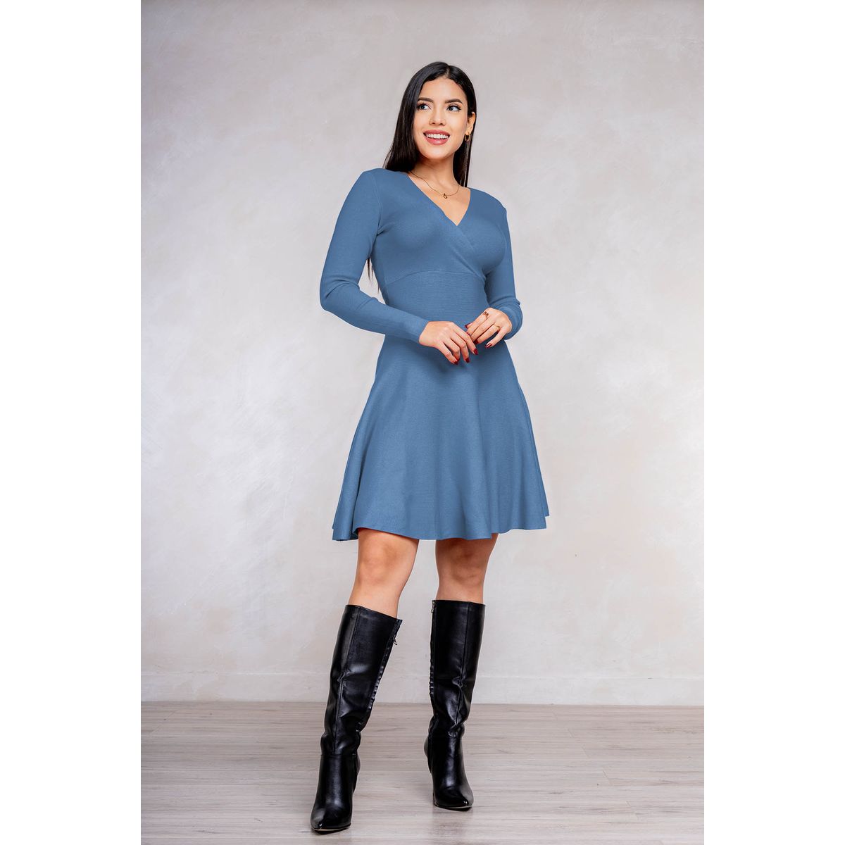 ARMA TU LOOK - VESTIDO RIHANNA ESCOTE CRUZADO FALDA EN A ARMA TU LOOK