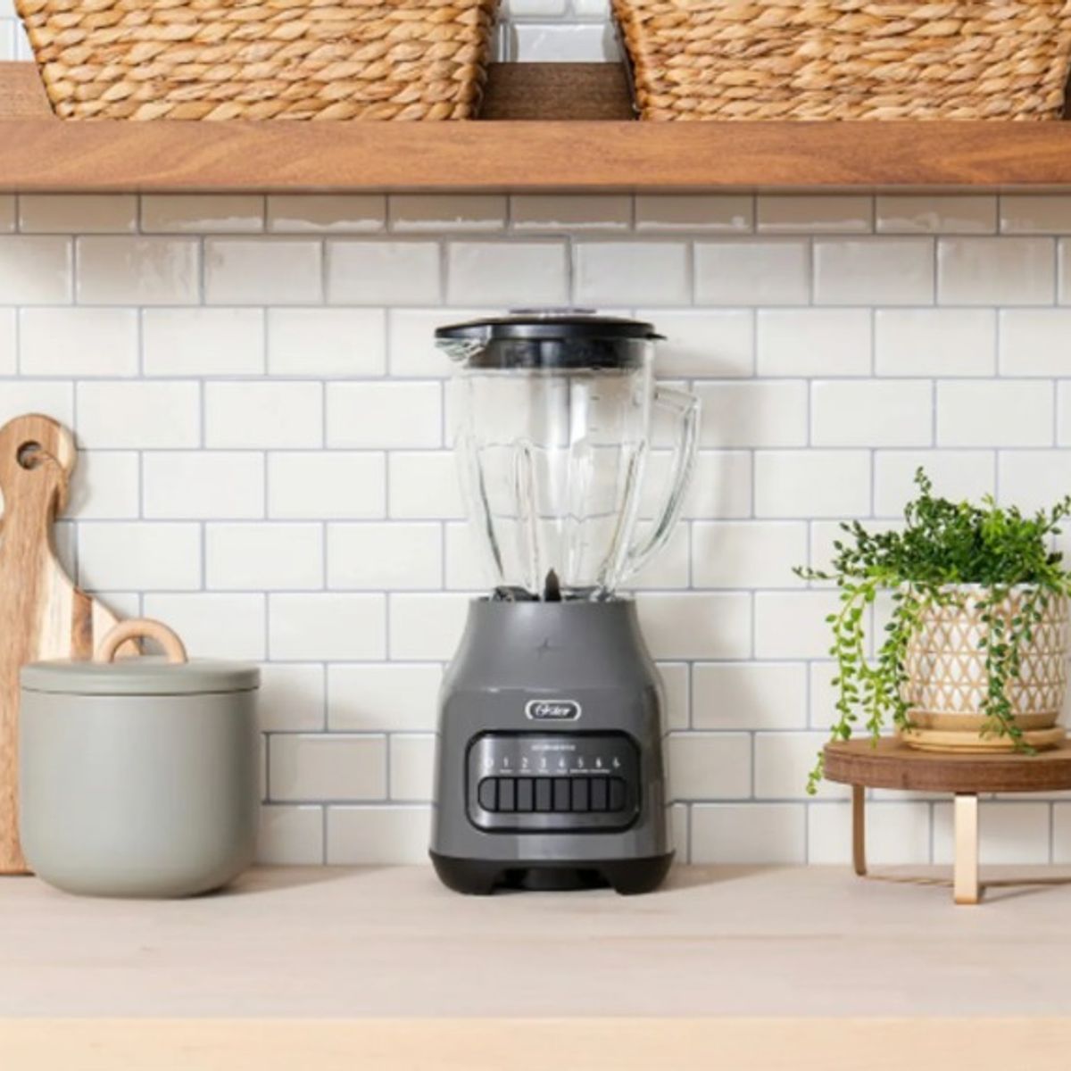 OSTER - Licuadora Oster 6 velocidades BLSTPEG_GPB Gris