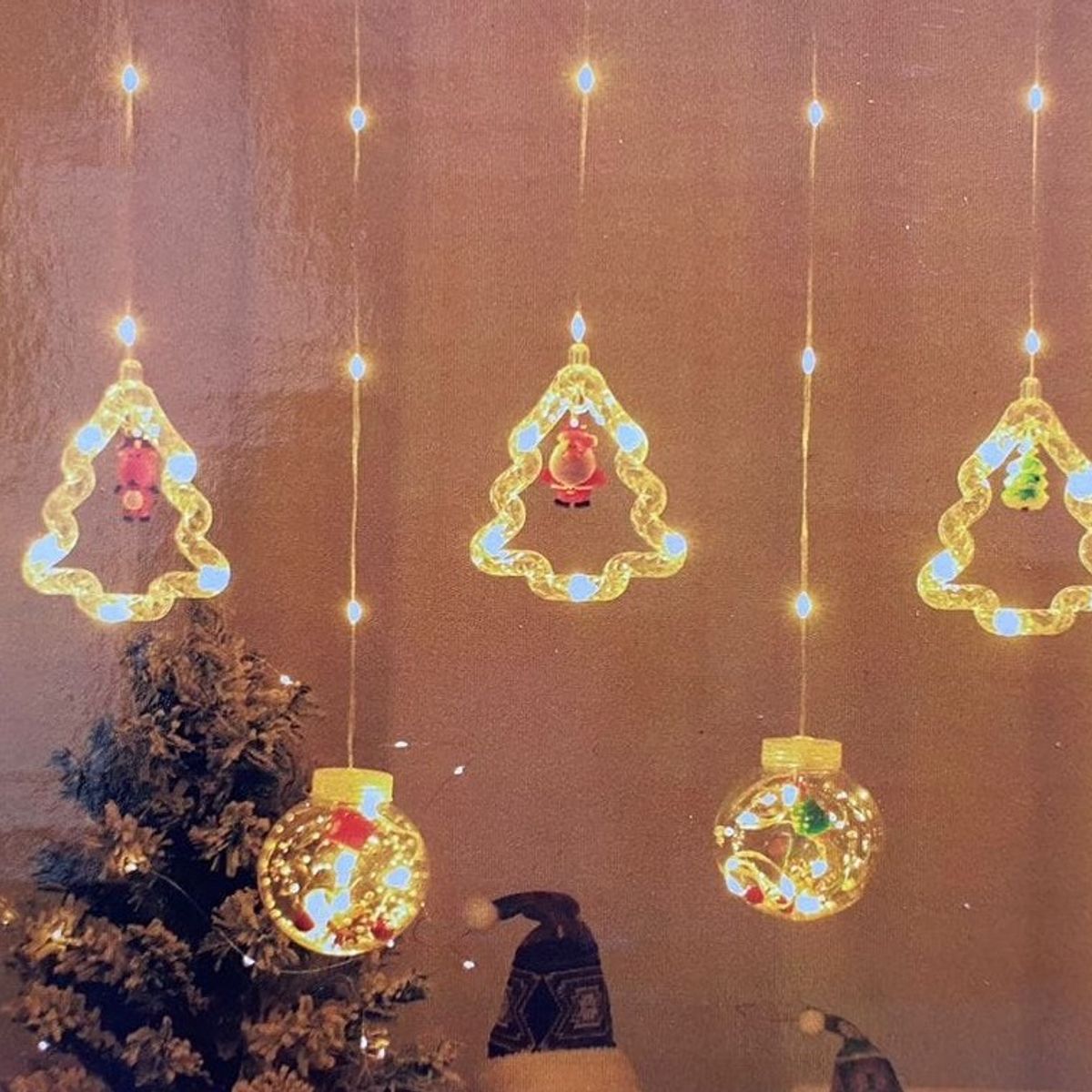GENERICO - Luces cortina de navidad diseño figuras esferas - Tono cálido