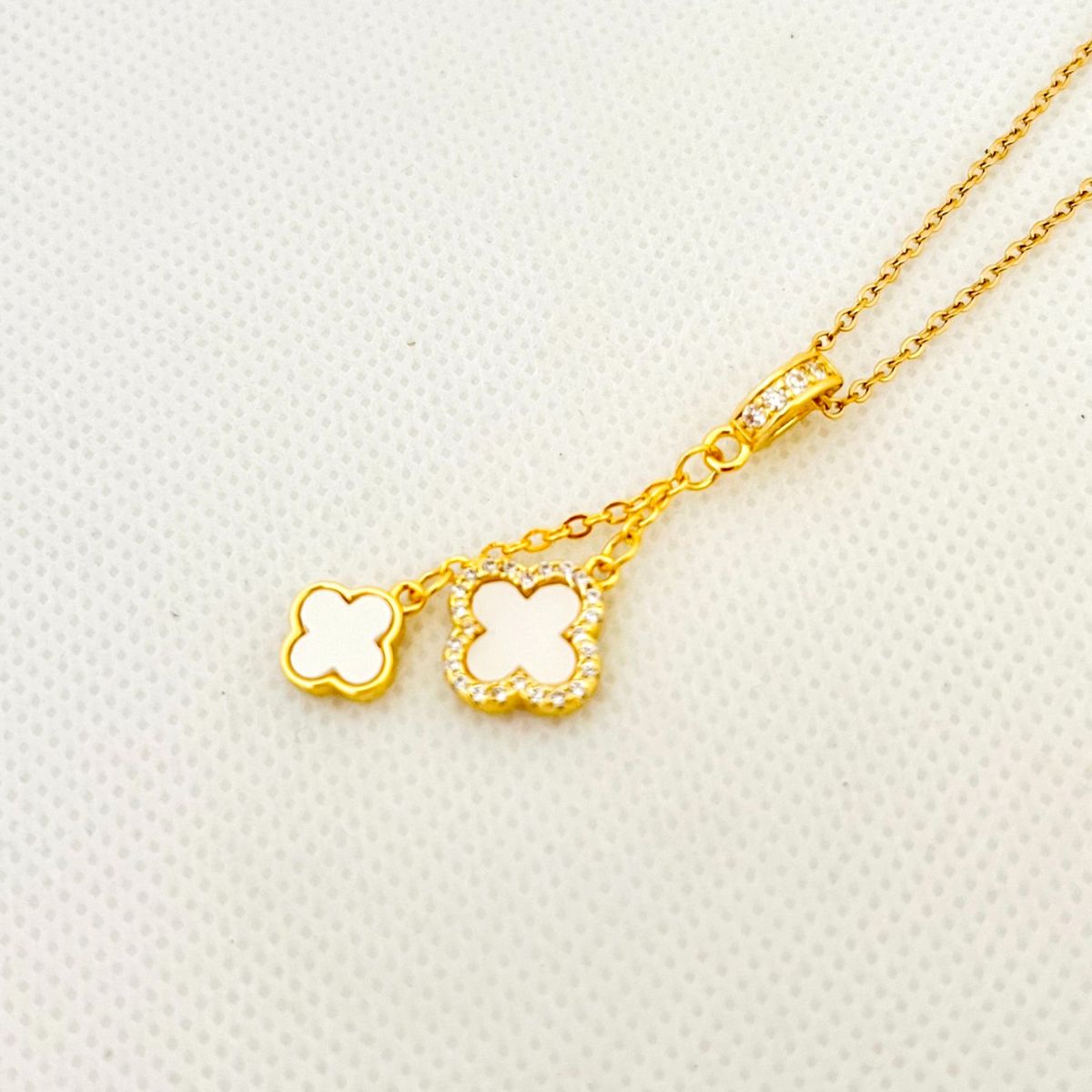 GENERICO - Collar de Acero Trébol 40 cm con Extensor