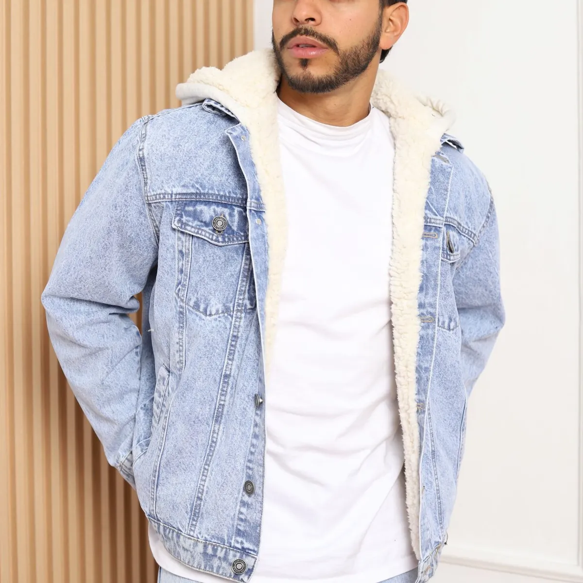 QH - Casaca Denim Forrada con Capucha de Peluche para Hombre