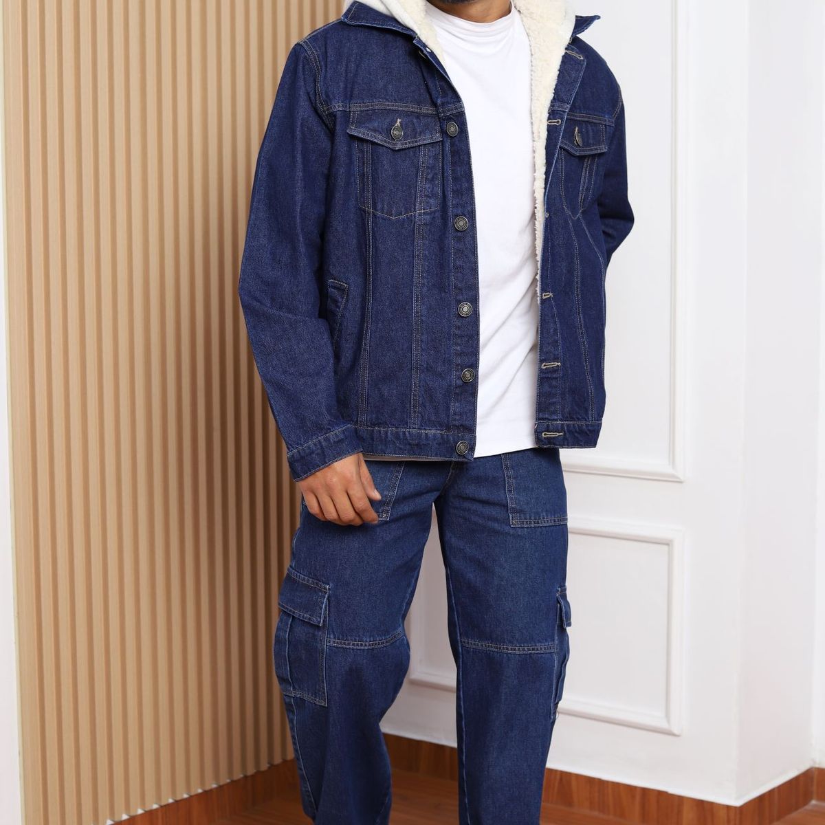 QH - Casaca Denim Forrada con Capucha de Peluche para Hombre